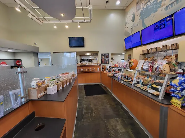 Between Rounds Bakery Sandwich Café Picture 5