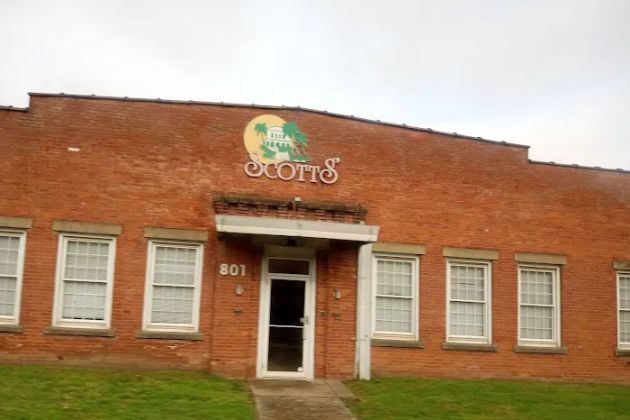 Scotts Jamaican Bakery