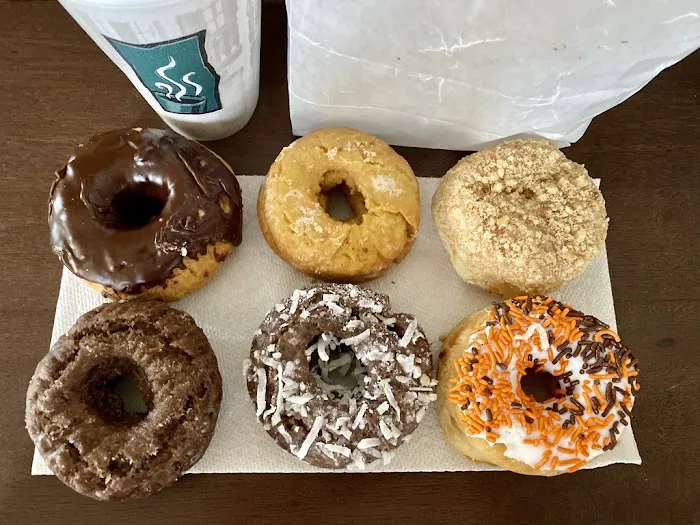 Gerry's Donuts Picture 3