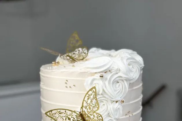 Creations By Joely - Bizcocho Dominicano