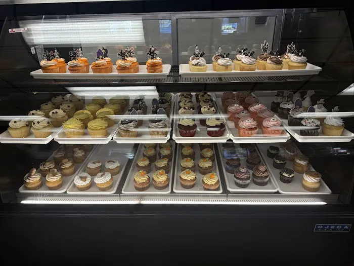Bonnies Bakery and Cafe Picture 2