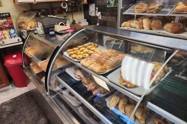 Maple St Bakery