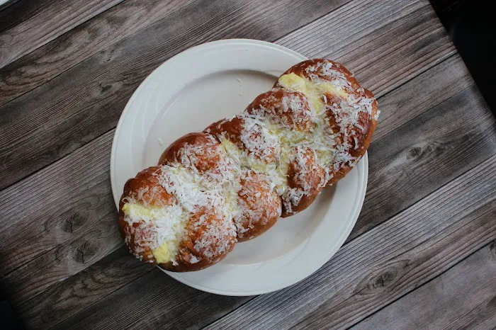 Dj’s Brazilian bakery Picture 4