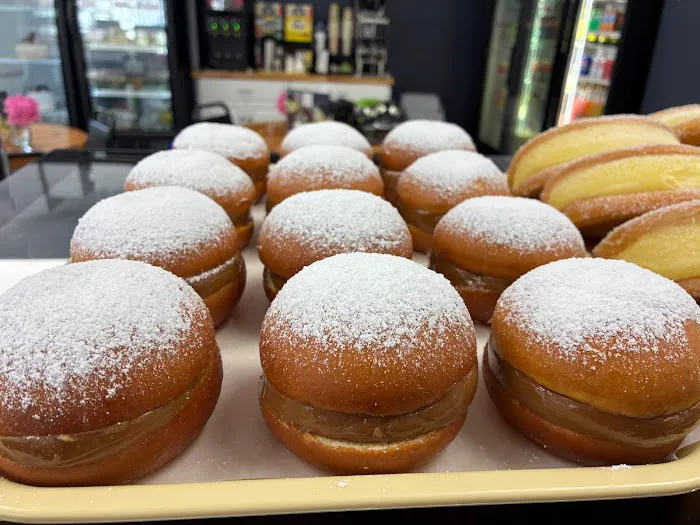 Delicious Bakery Picture 2