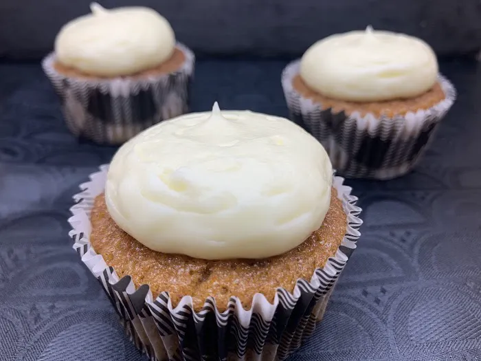 ShewBread Cakes Picture 1