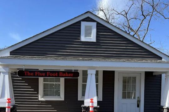 The Five Foot Baker