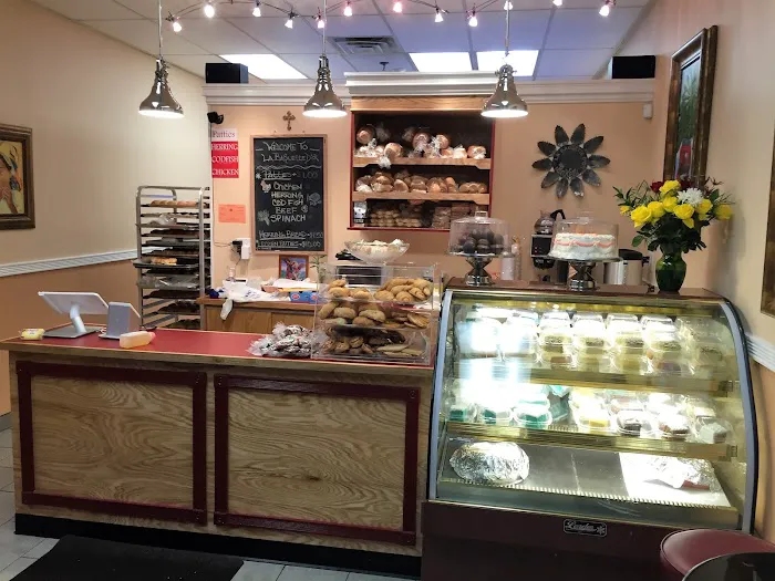 La Baguette BAKERY and BISTRO Picture 2