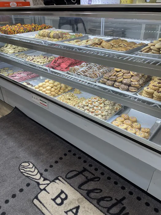 Fleetwood Bakery Shop II - Pleasantville Picture 5