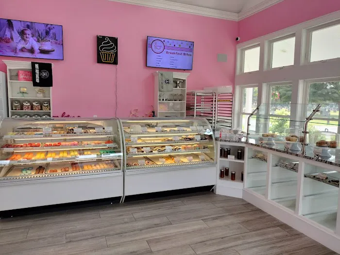 Sweet Stuff Bake Shop Picture 3
