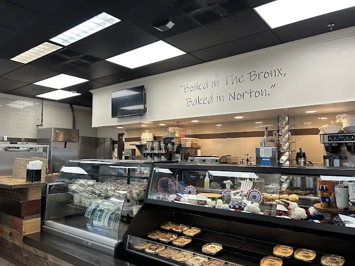 Tasty's Bagels, Cold Treats & More Picture 2