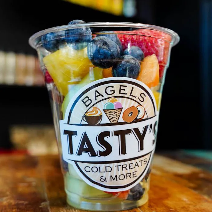 Tasty's Bagels, Cold Treats & More Picture 9