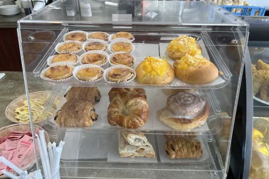 GuChanYa Pastry & Cafe