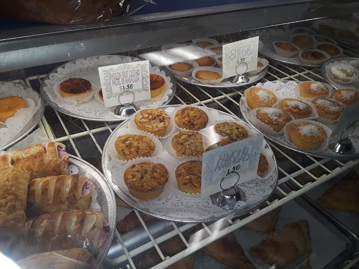 3 Flags Bakery Picture 2