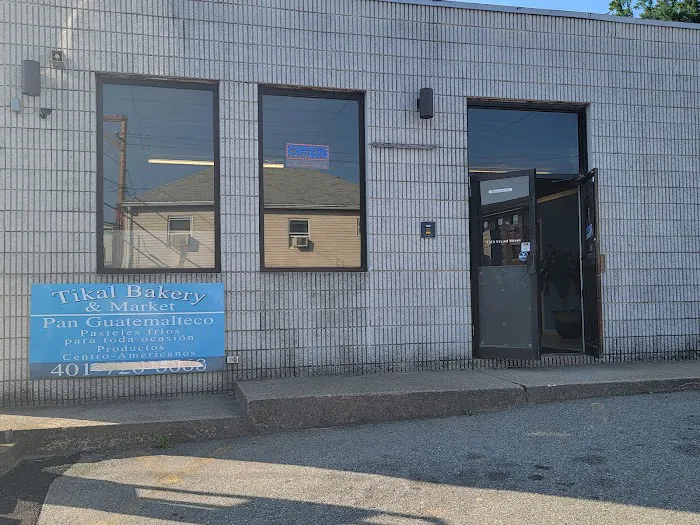 Tikal Bakery & Market Picture 1