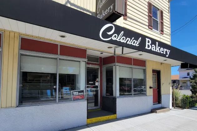 Colonial Bakery