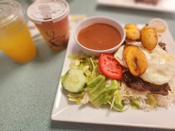 Cafe Colombia Bakery Picture 1