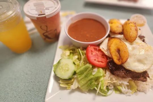 Cafe Colombia Bakery