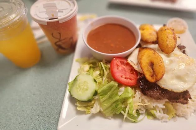 Cafe Colombia Bakery