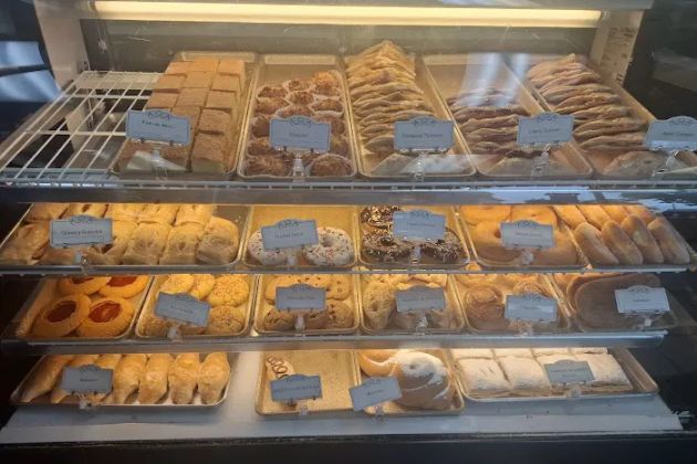 Borinquen Bakery