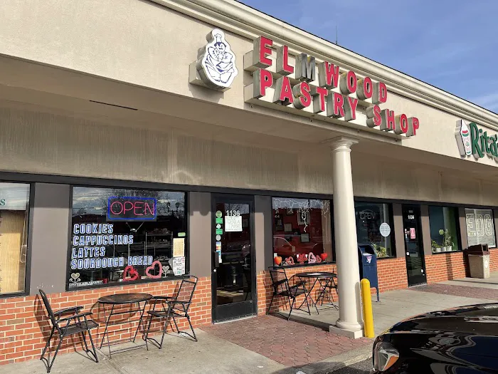 Elmwood Pastry Shop Picture 1