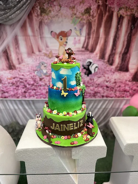 Chelle’s Signature Cakes Home bake Picture 6