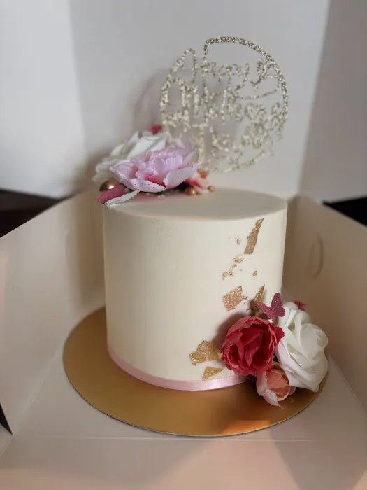 Chelle’s Signature Cakes Home bake Picture 10