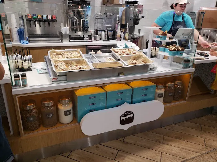 Cinnabon Picture 10