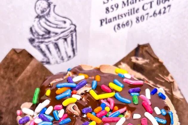 Sweet Mia's Gourmet Cupcakes