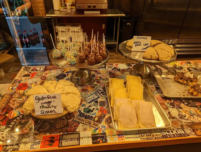 Hardcore Sweet Bakery Picture 5