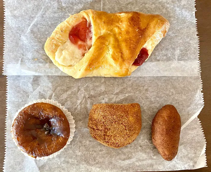 Abrantes Bakery & Pastry Shop Picture 7