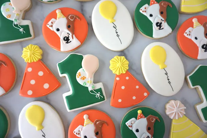 Katie Bee's Bakery Picture 6