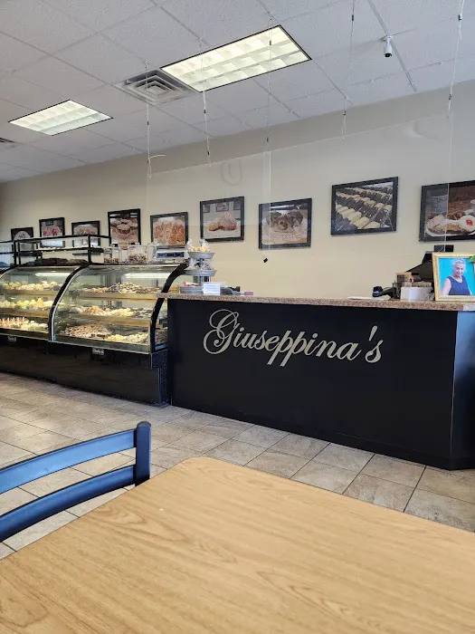 Giuseppina's Italian Bakery Picture 3