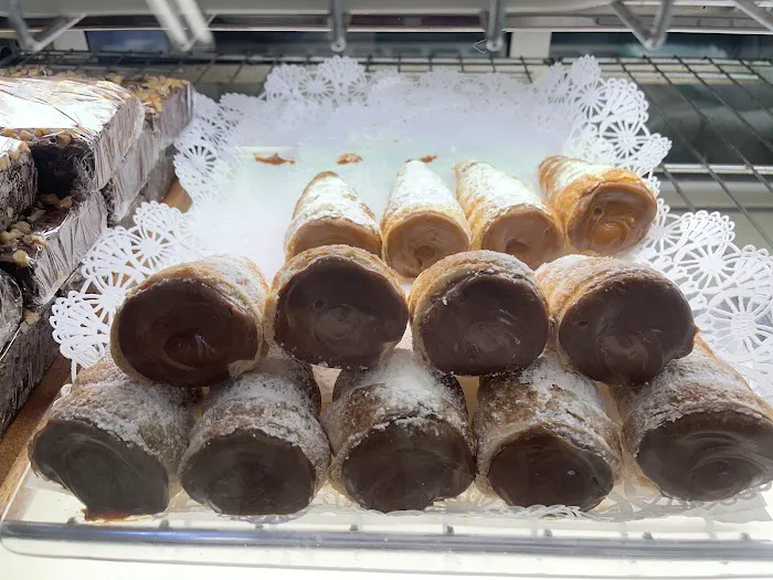 Aby's Bakery Picture 9