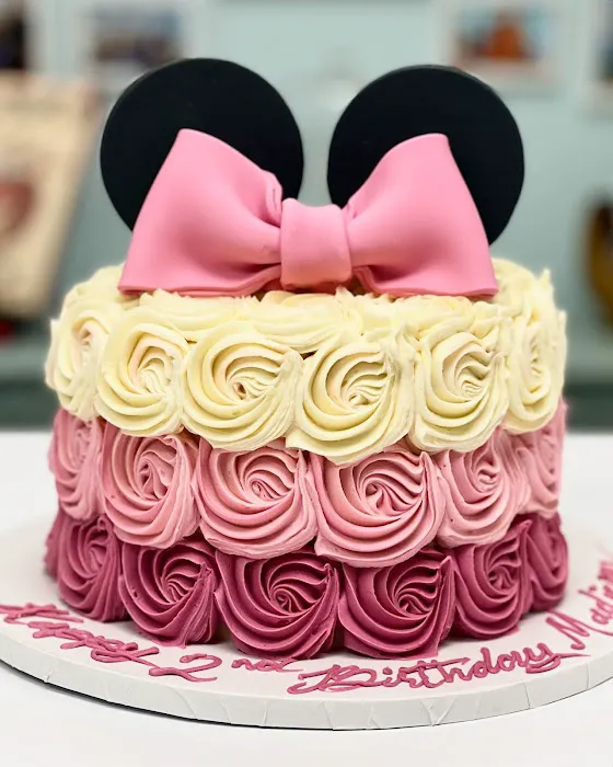 Ivy and Lace Bake Shop LLC Picture 4