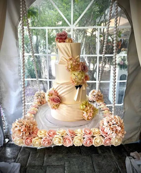 Ivy and Lace Bake Shop LLC Picture 10