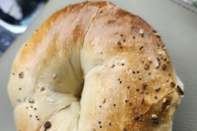 Ami's Crispy Bagels & Deli