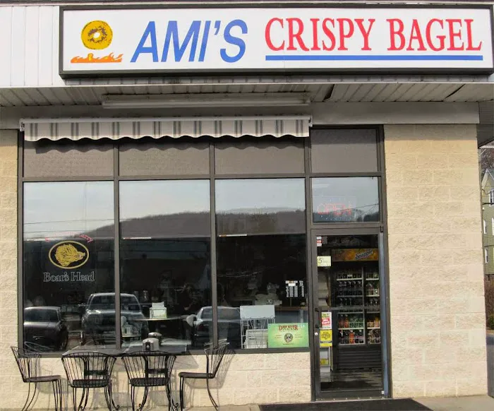 Ami's Crispy Bagels & Deli Picture 9
