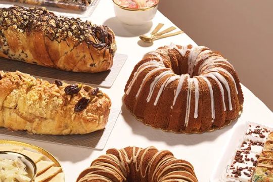 PORGES Cakes & Miniatures