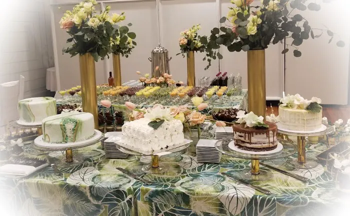 Meringues & More Picture 3