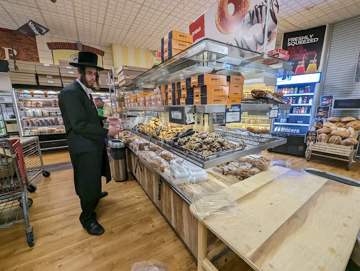 Shloimy's Heimishe Bakery Picture 5