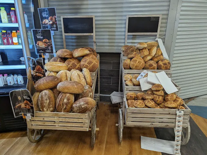 Shloimy's Heimishe Bakery Picture 9