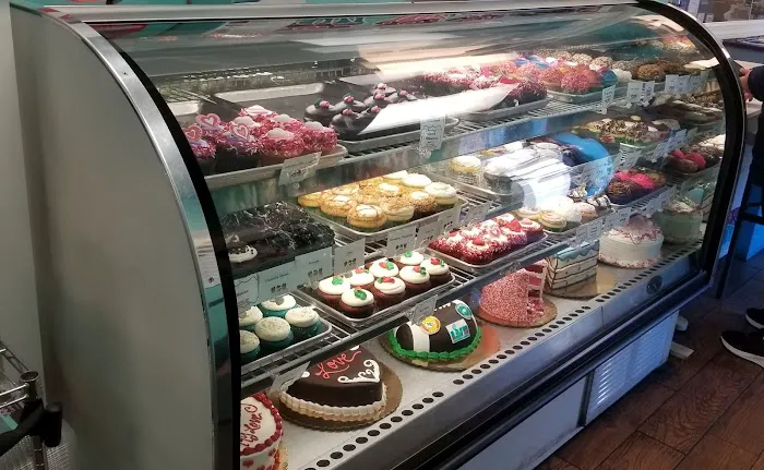 Carousel Cakes Picture 3