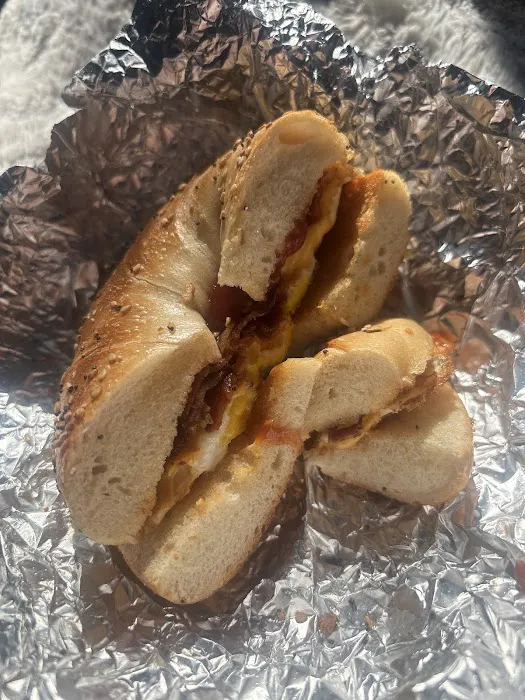 Kathy’s Bagels Cafe & Deli Picture 4