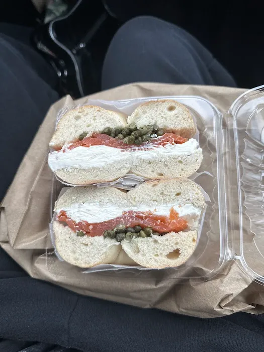 Cafe Bagel Barn Picture 2