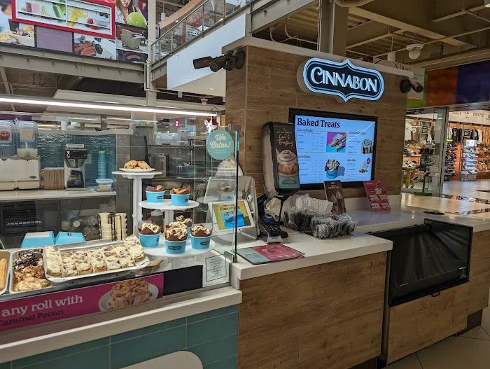Cinnabon Picture 2