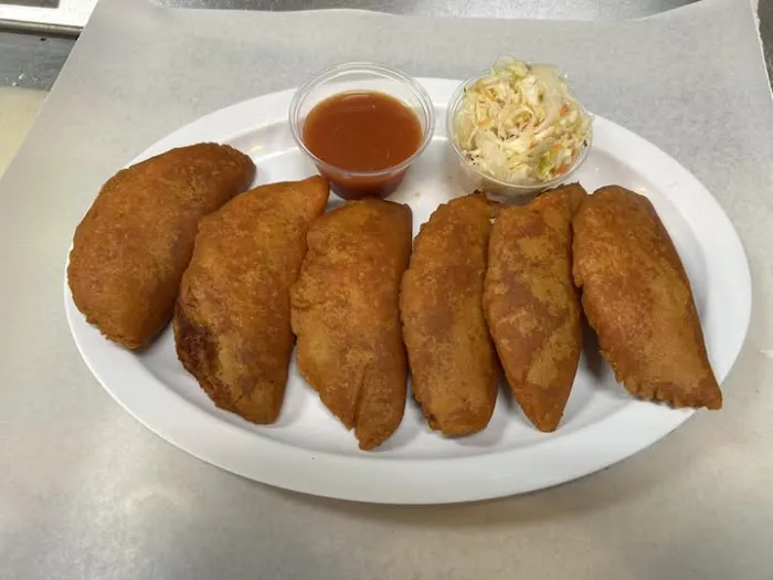 Avispa Food Mart Deli & Bakery Picture 8