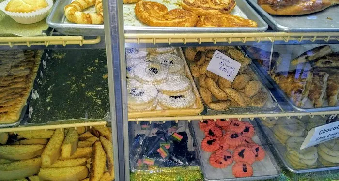 Lombardi's Bakery Picture 2
