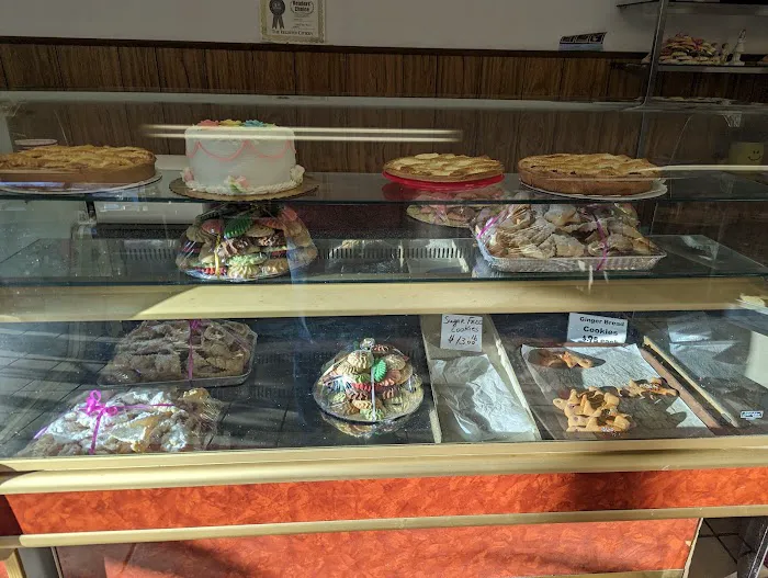 Lombardi's Bakery Picture 4
