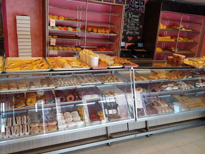 Continent Bakery Picture 7