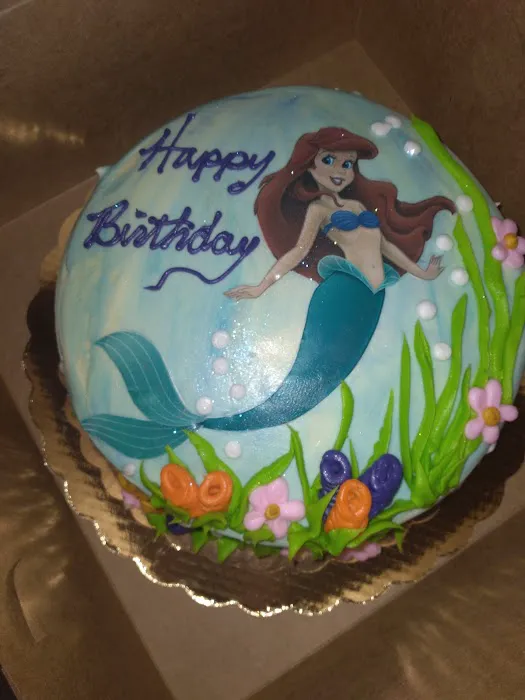 Art's International Bakery Picture 10